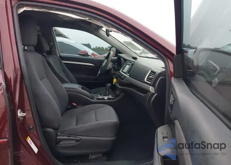 2019 Toyota Highlander Le z USA, uszkodzony, nr VIN 5TDZARFH0KS059202